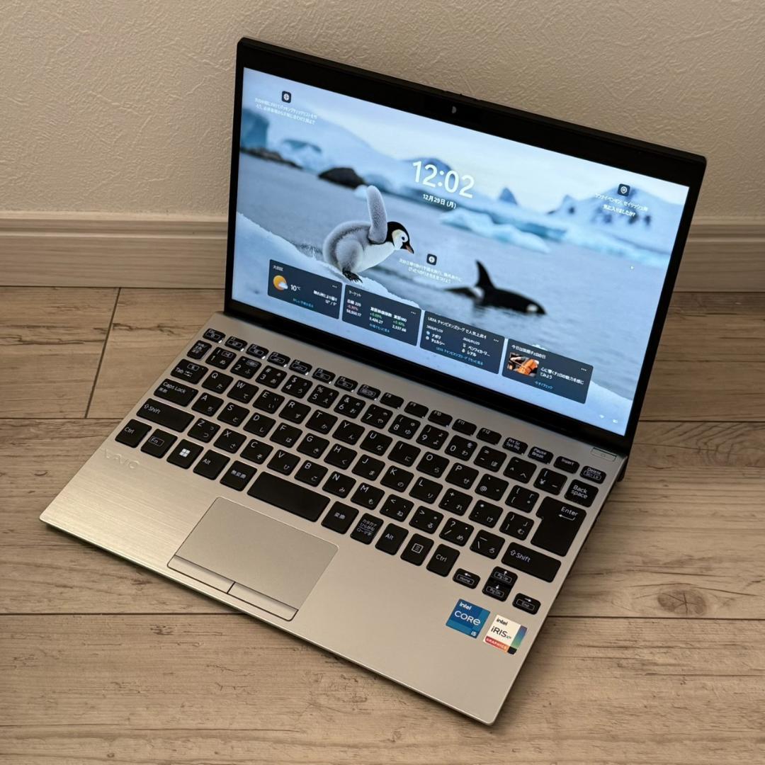 快速軽量モデル♬ 安心の国産♫ 11世代 i5 VAIO メモリ16G 256G