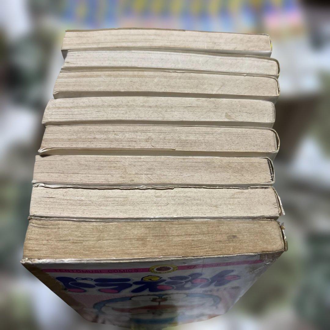 ドラえもん 初版本８冊から再販本１２冊