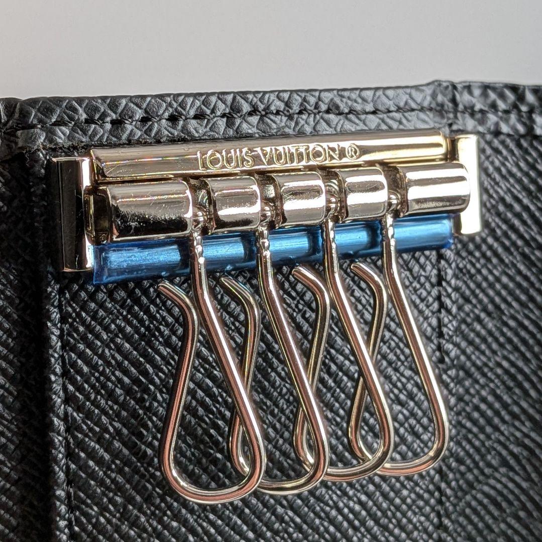 ルイヴィトン タイガ　ミュルティクレ4　キーケース