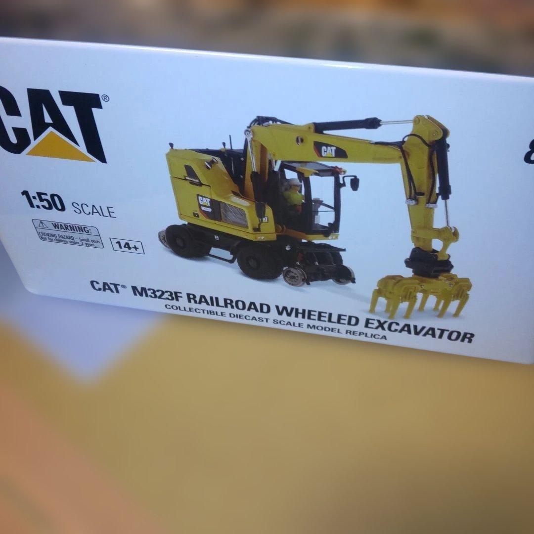 その他 CAT M323F RAILROAD WHEELED EXCAVATOR