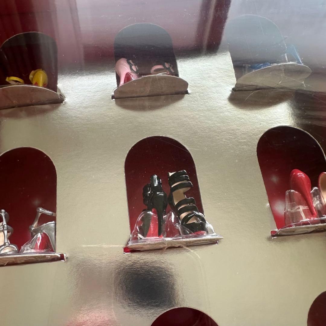 Christian Louboutin Barbie シューズコレクション