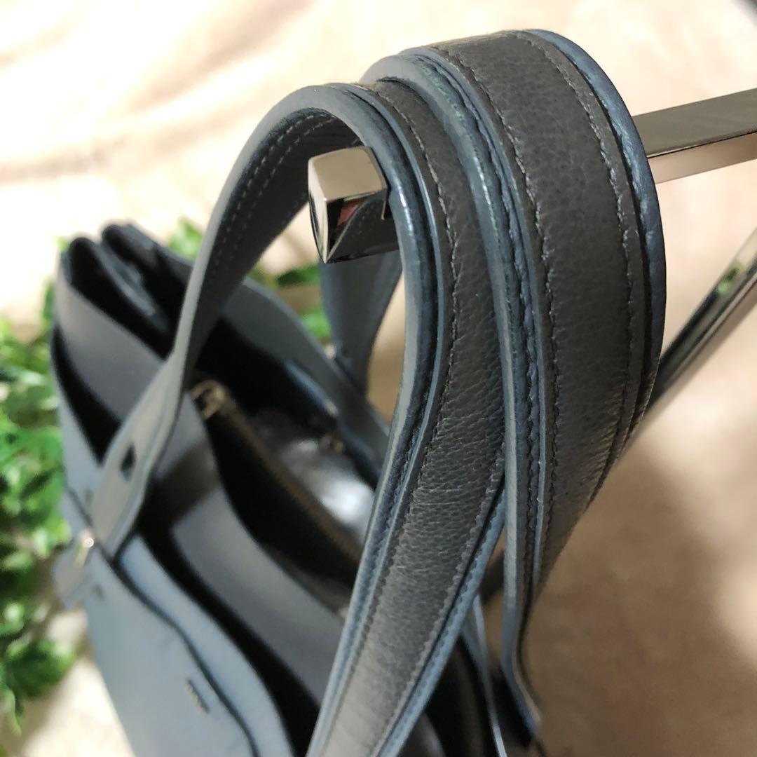 美品　FURLA　フルラ　トートバッグ　MAN GIOVE L　ジョーヴェ　A4