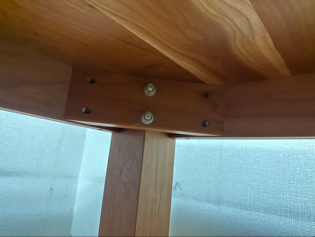 【値下げ】木製ダイニングテーブル