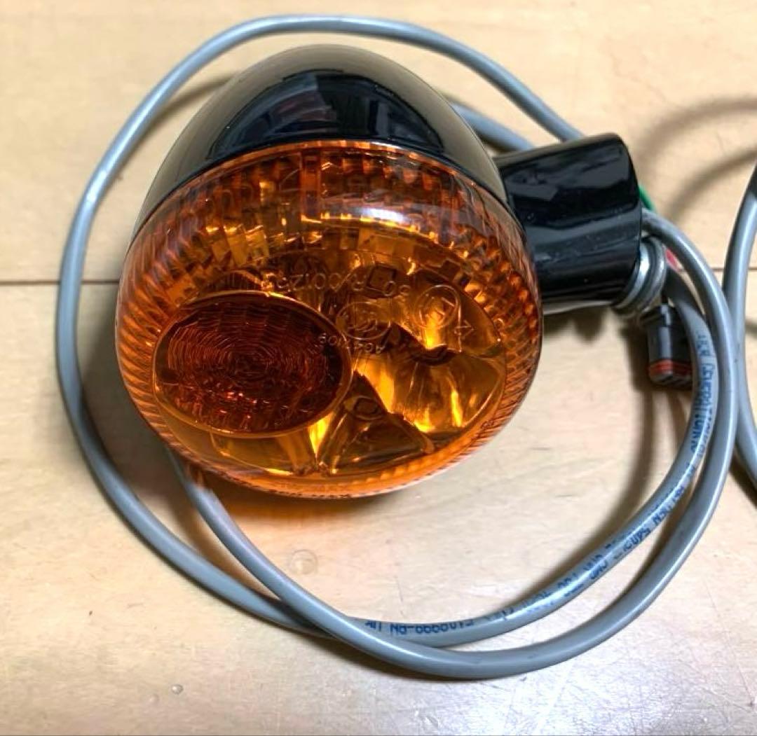 ハーレーダビッドソン 純正　リアウインカー　マウント　ボルト付き　フルオリジナル