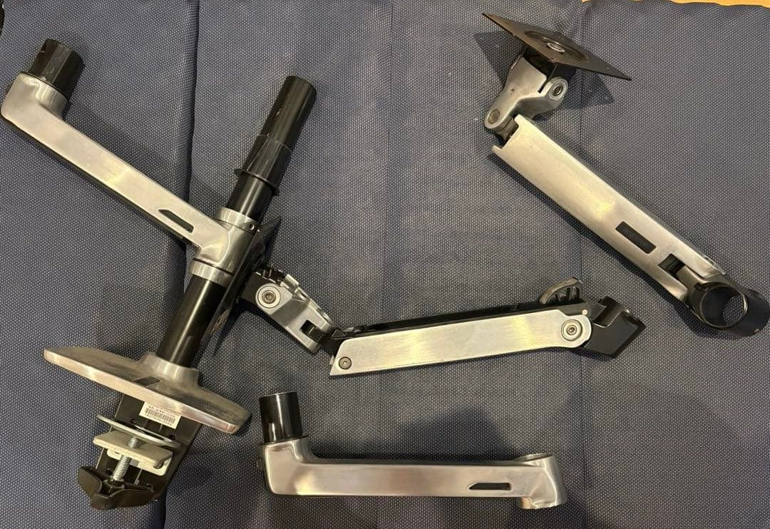 りりり　ERGOTRON LX デュアル デスクマウントアーム