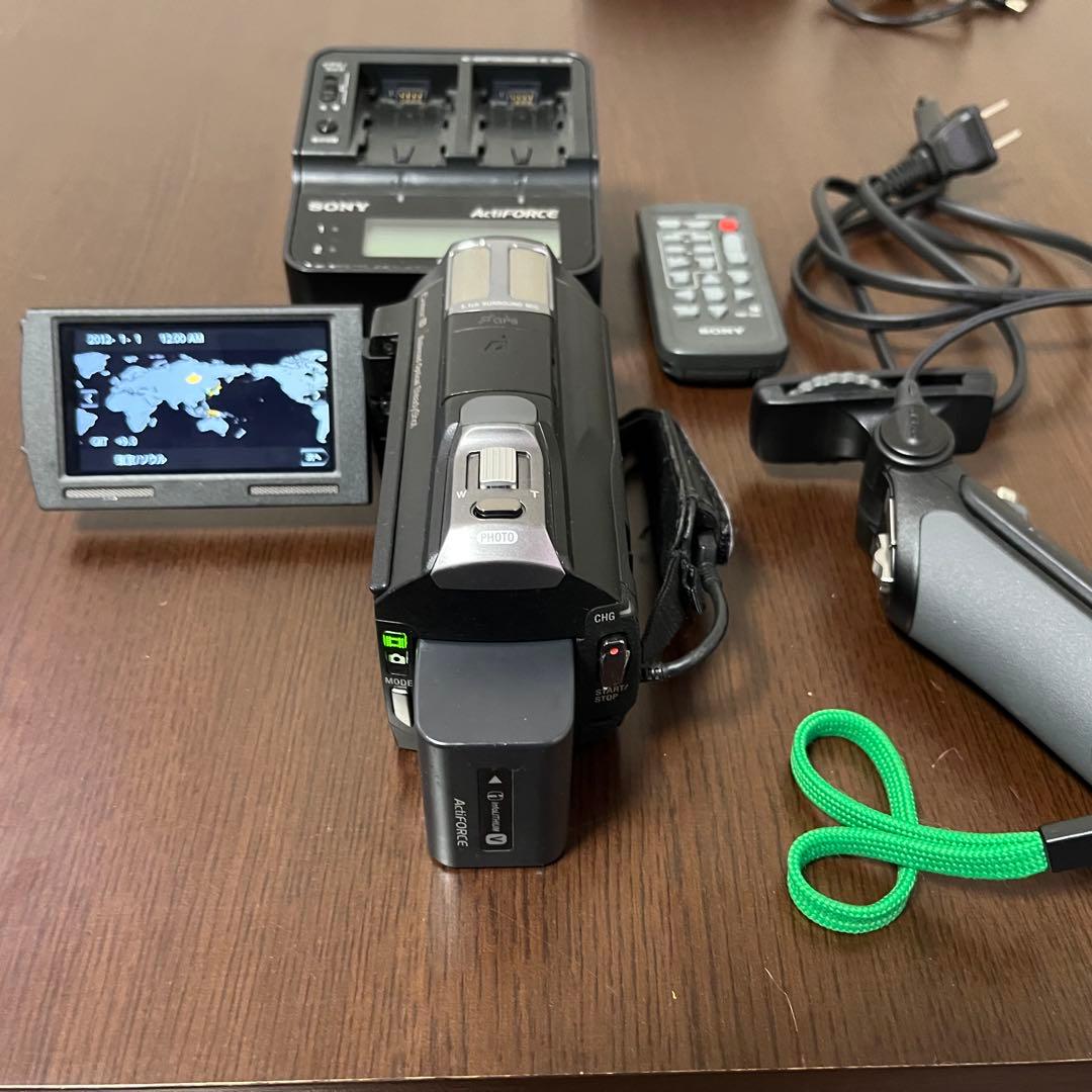 SONY HDR-CX720Vビデオカメラ　バッテリーチャージャー付