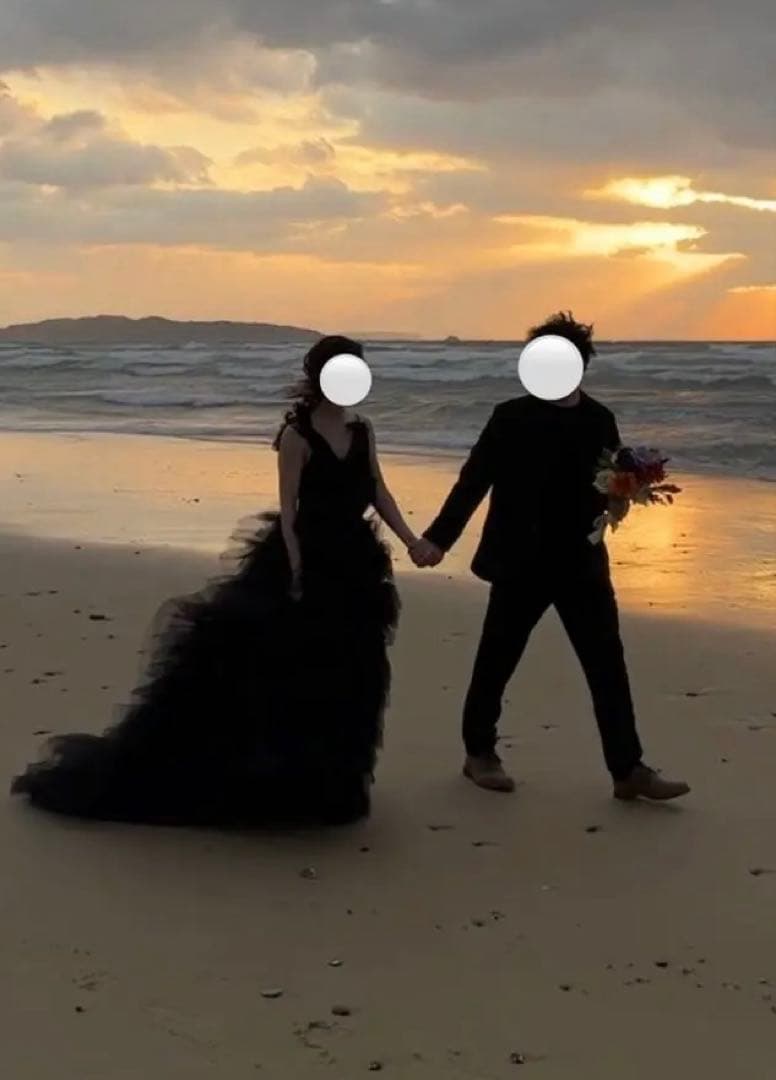 ブラックテウェディングドレス　XS