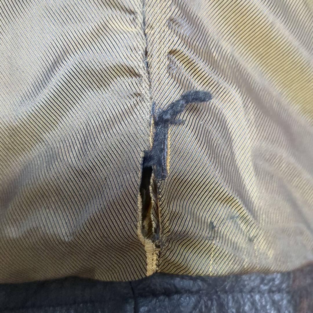  　トミーヒルフィガー　革ジャン