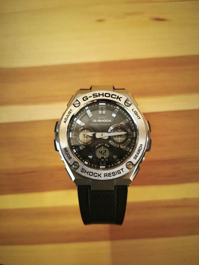 ジーショックG-STEEL 電波ソーラー GST-W110-1AJF ブラック