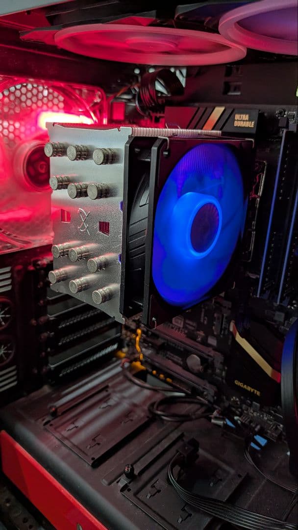 NZXT アクリルウィンドウ付きPCケース　H440ジャンク