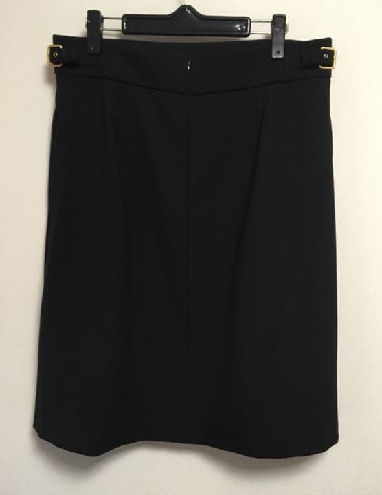 レッドヴァレンティノ 黒 タイトスカート