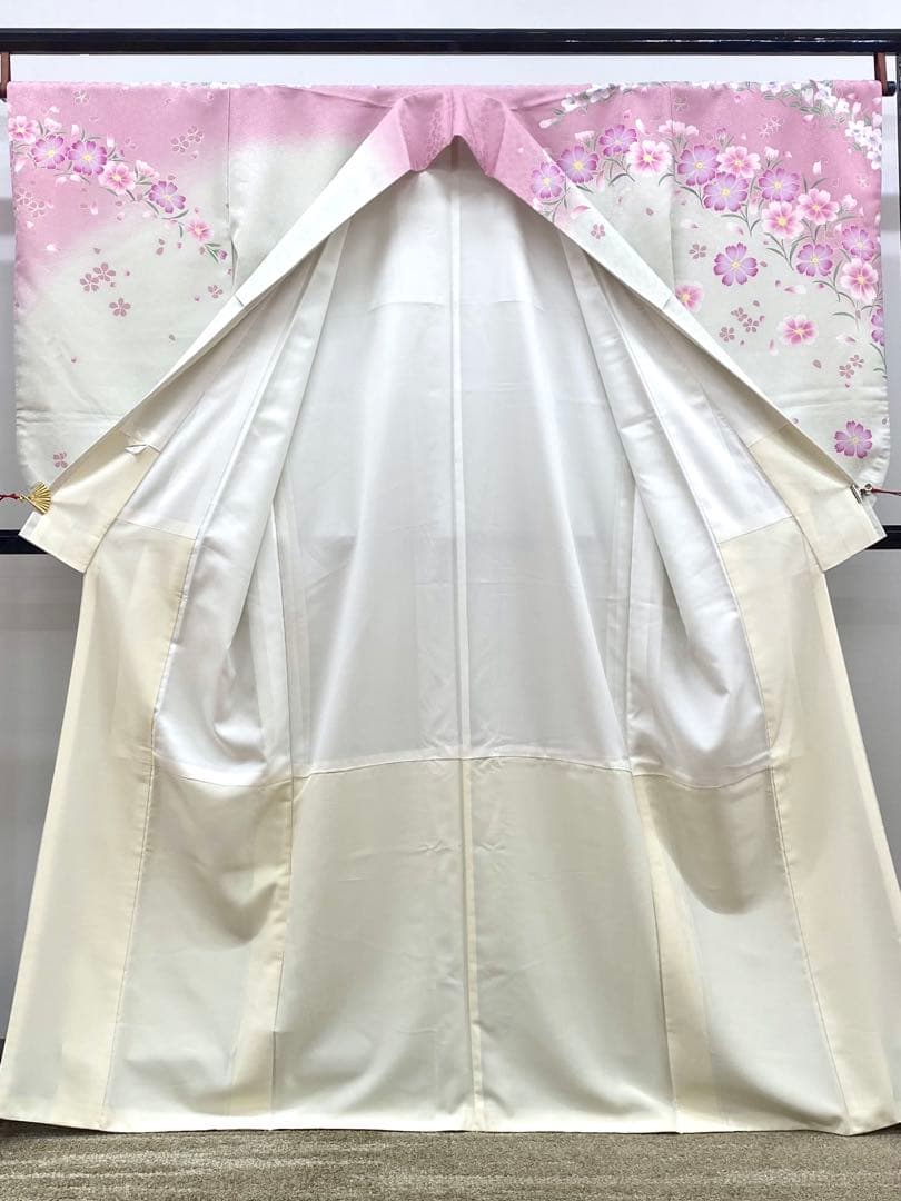 2尺袖 ポリエステル着物 コスモス 桔梗 紋意匠 袴向き