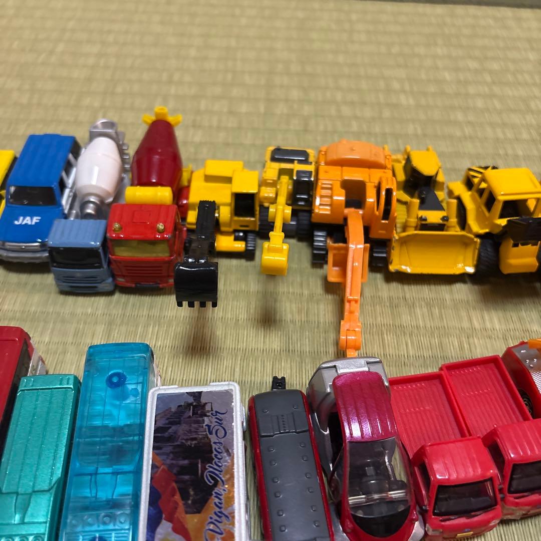 トミカ 収納トラック 運ぶよ！ キャリアカー きらピカ収納トレーラー まとめ売り