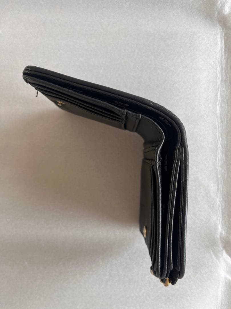 【未使用品】 MARY QUANTキルトフォームデイジー ウォレット ブラック