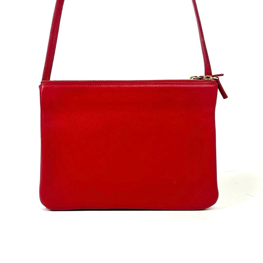 【美品】セリーヌ　ショルダーバッグ　トリオ　ゴールド金具　レザー　レッド