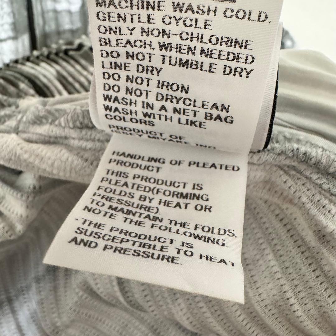 極美品✨HOMME PLISSE 総柄　プリーツ　サルエルパンツ　グレー