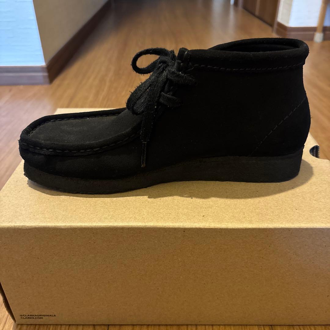 靴 Clarks Wallabee Boot