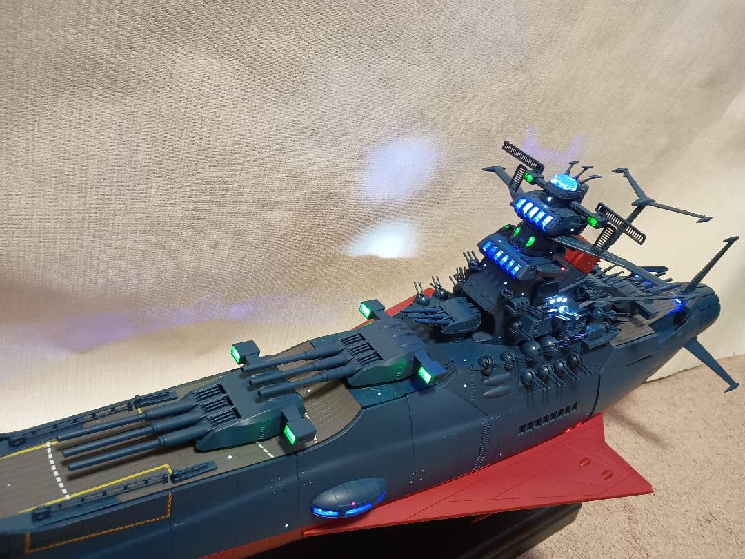 アシェット宇宙戦艦ヤマト2202完成品アクリルケース付き