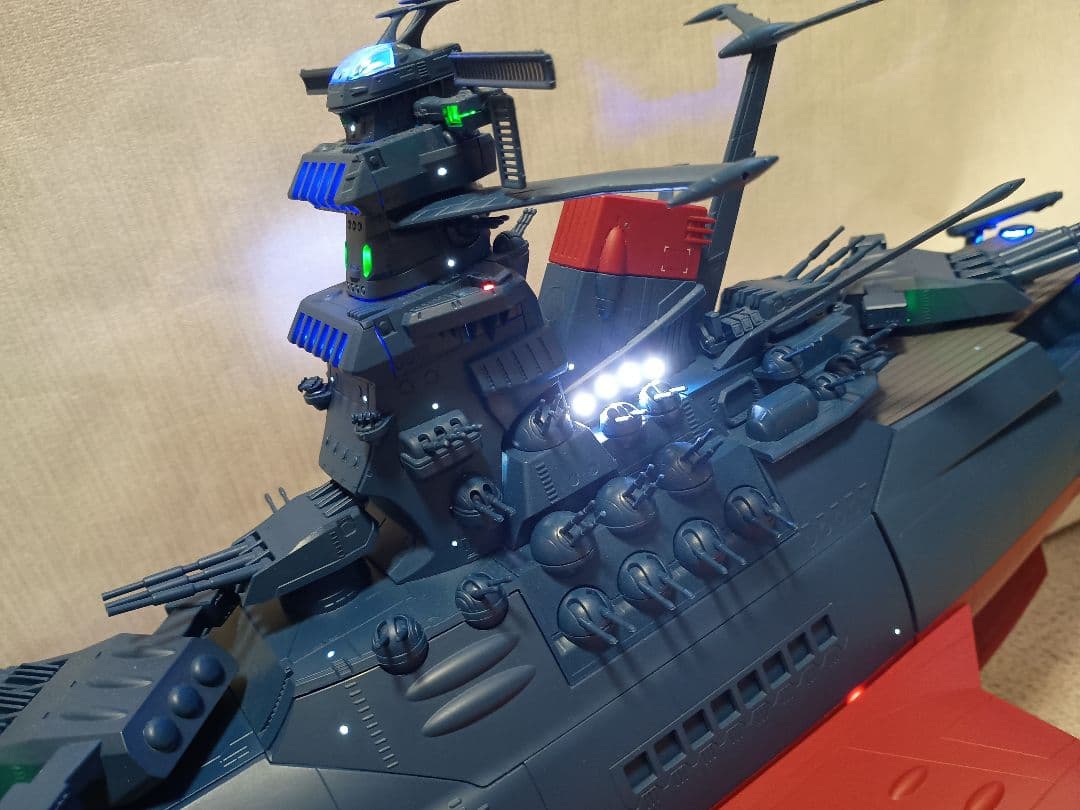 アシェット宇宙戦艦ヤマト2202完成品アクリルケース付き