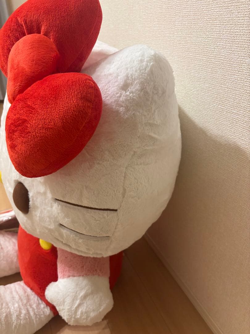 ハローキティ 特大　ぬいぐるみ　4L レア　大きい