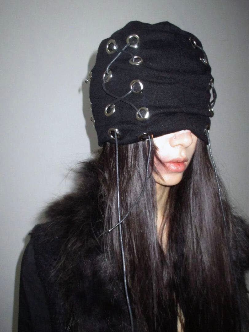 【モード】KUIN KISSA Block core銀抜き穴ビーニー 平成ギャル