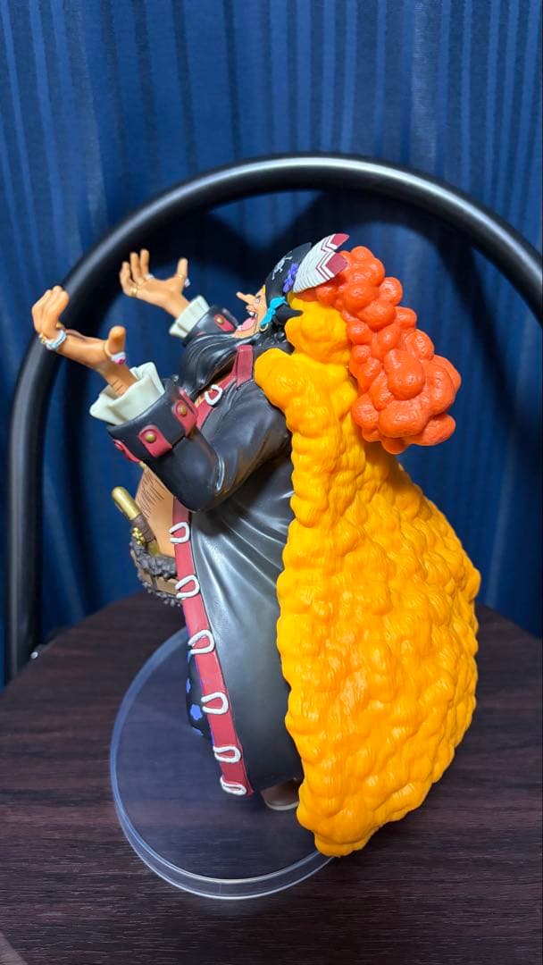 ワンピース　フィギュア　新四皇 ルフィ、黒ひげ、赤髪、バギー　開封済