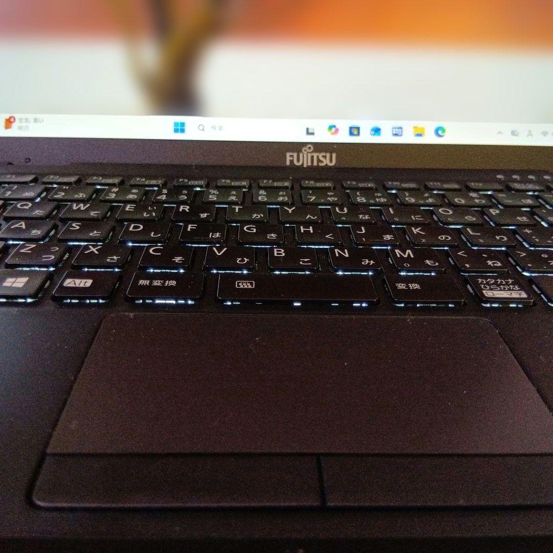 X② 富士通　ＦＭＶＵ34011　U9311/F