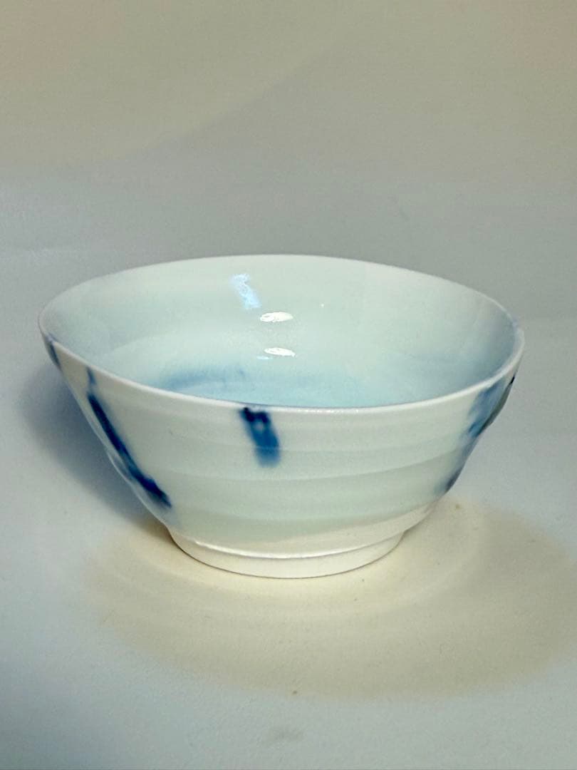 加藤委　呉須酒盃　共箱、共布、栞