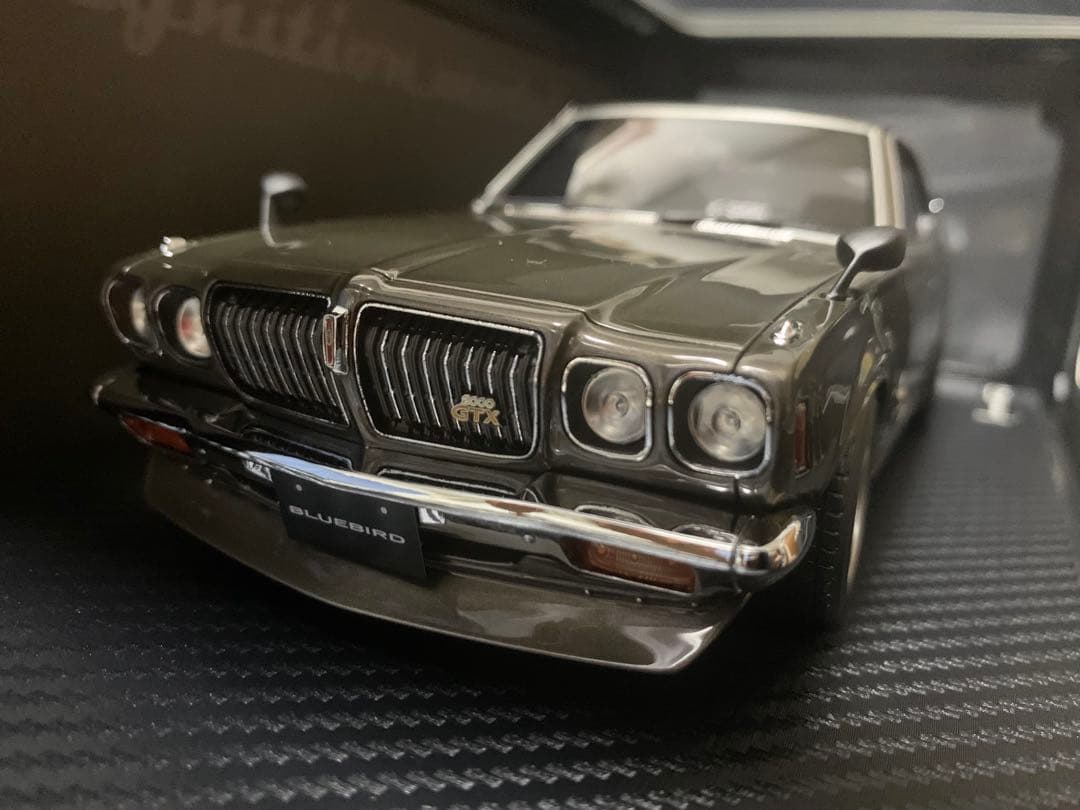 ミニカー IG3169 1/18 Nissan Bluebird U 2000GTX