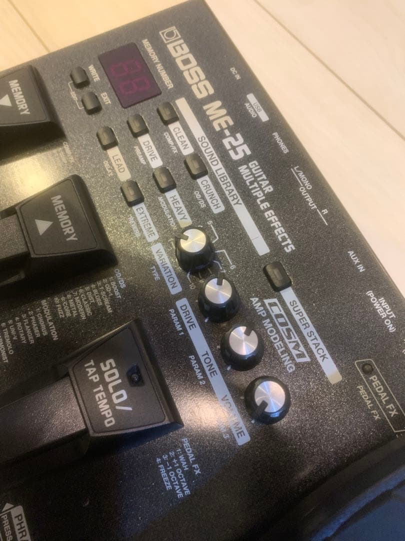 BOSS ME25 マルチエフェクター