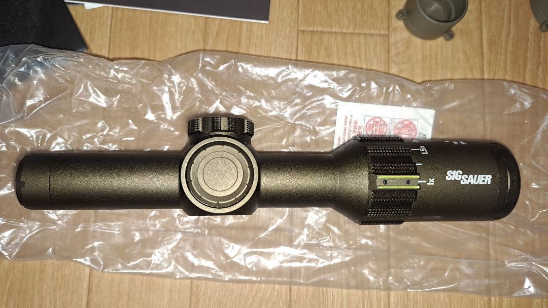 HOLYwarrior　SIG SAUER TANGO6マウントセット