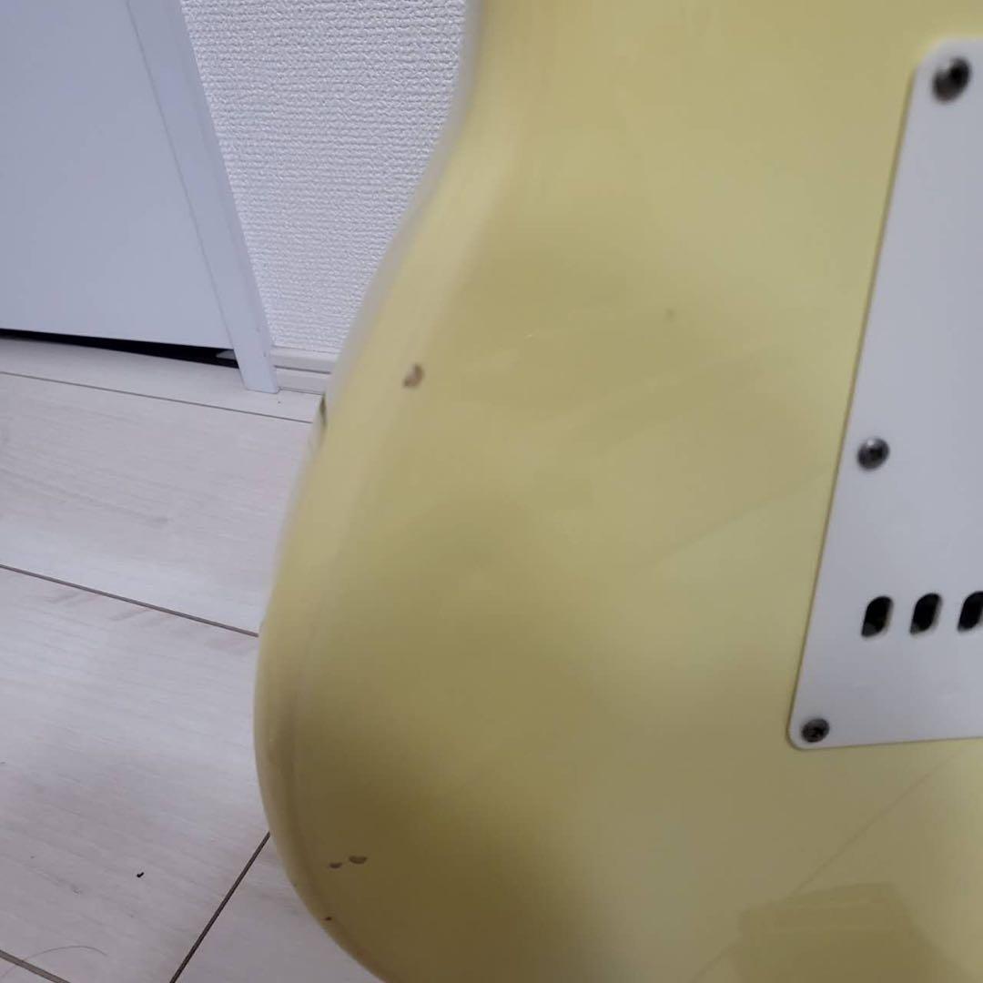 エレキギター ホワイト