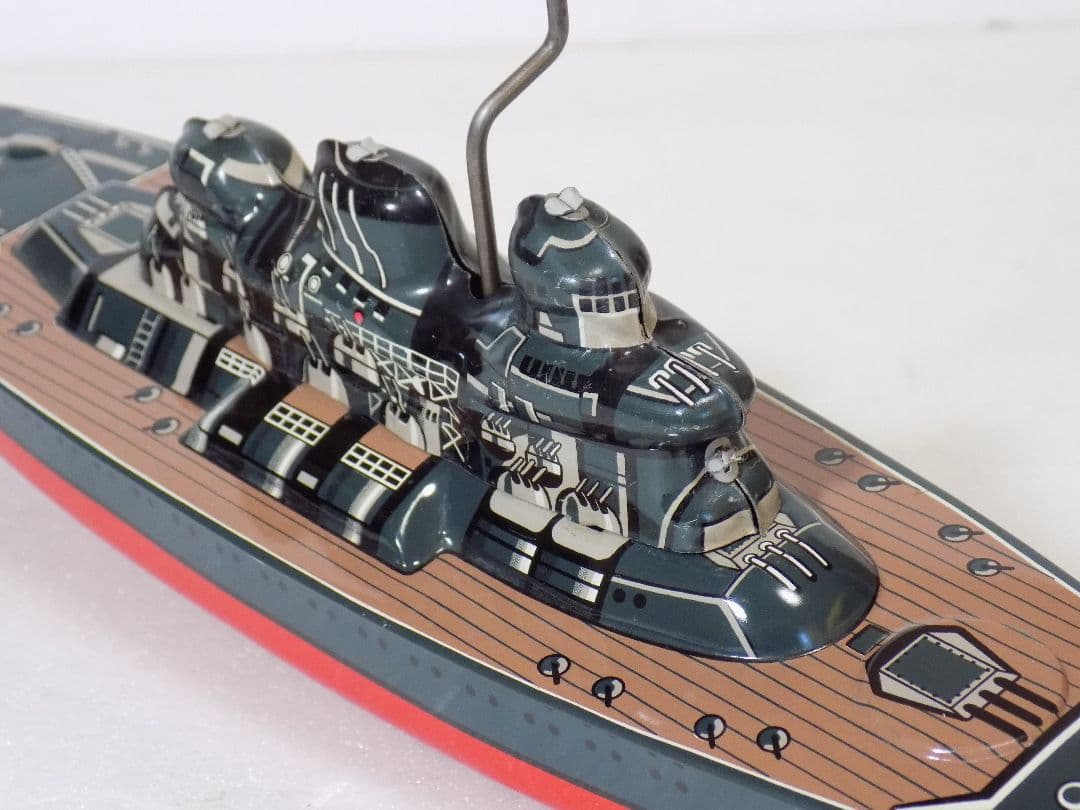 ✨️本日限定価格　希少ブリキ　米澤玩具　戦艦　武蔵　フリクション