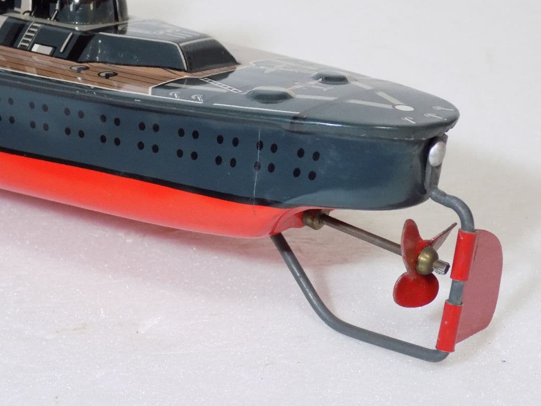 ✨️本日限定価格　希少ブリキ　米澤玩具　戦艦　武蔵　フリクション