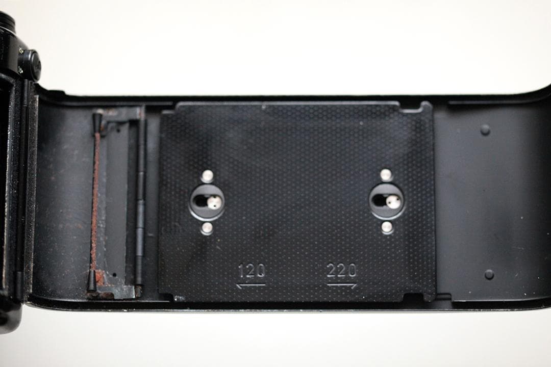 Pentax 6X7、Takumar 2.8/90mm　Q643