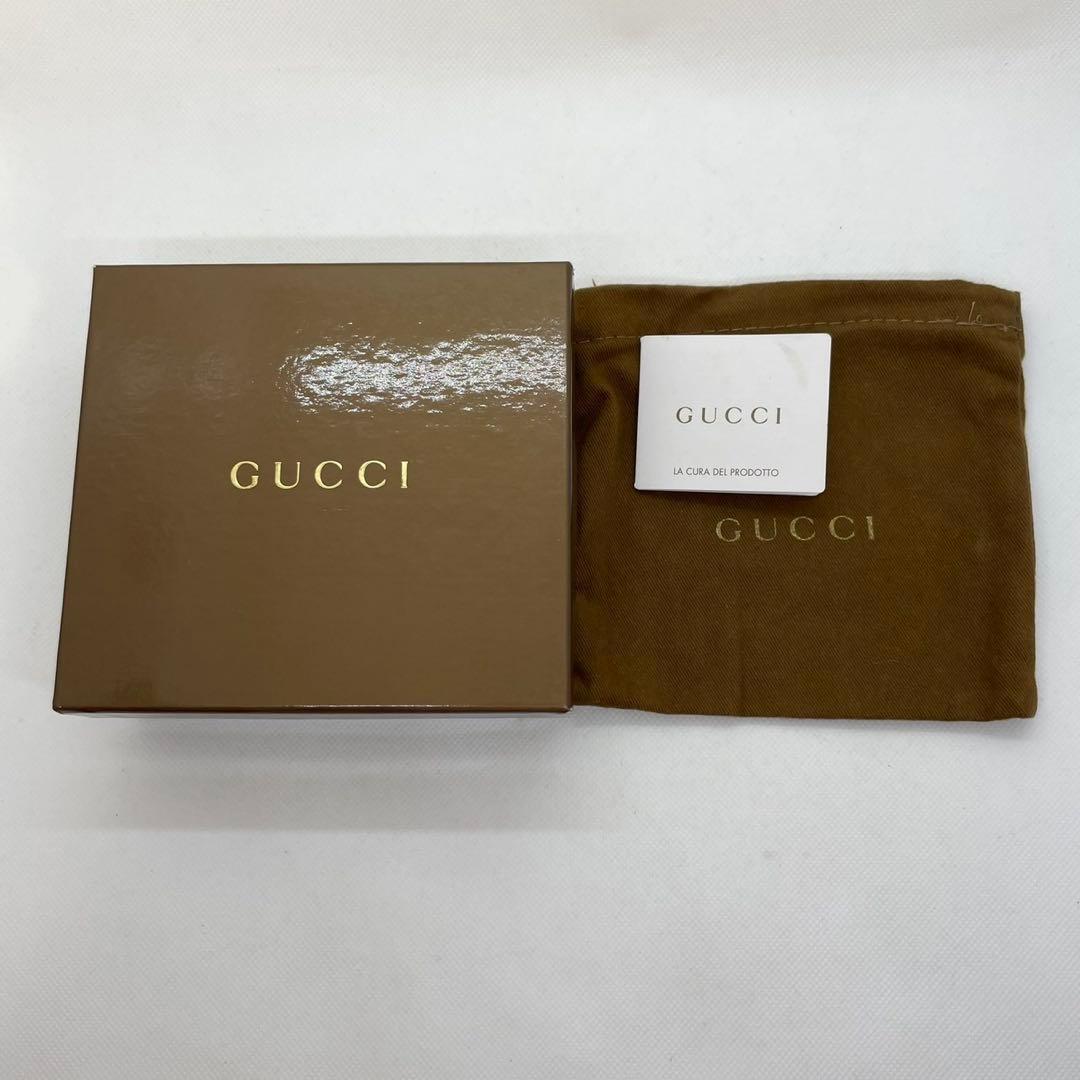 【美品/付属品完備】グッチ 二つ折り財布 小銭 GGシマ リボン ロゴチャーム