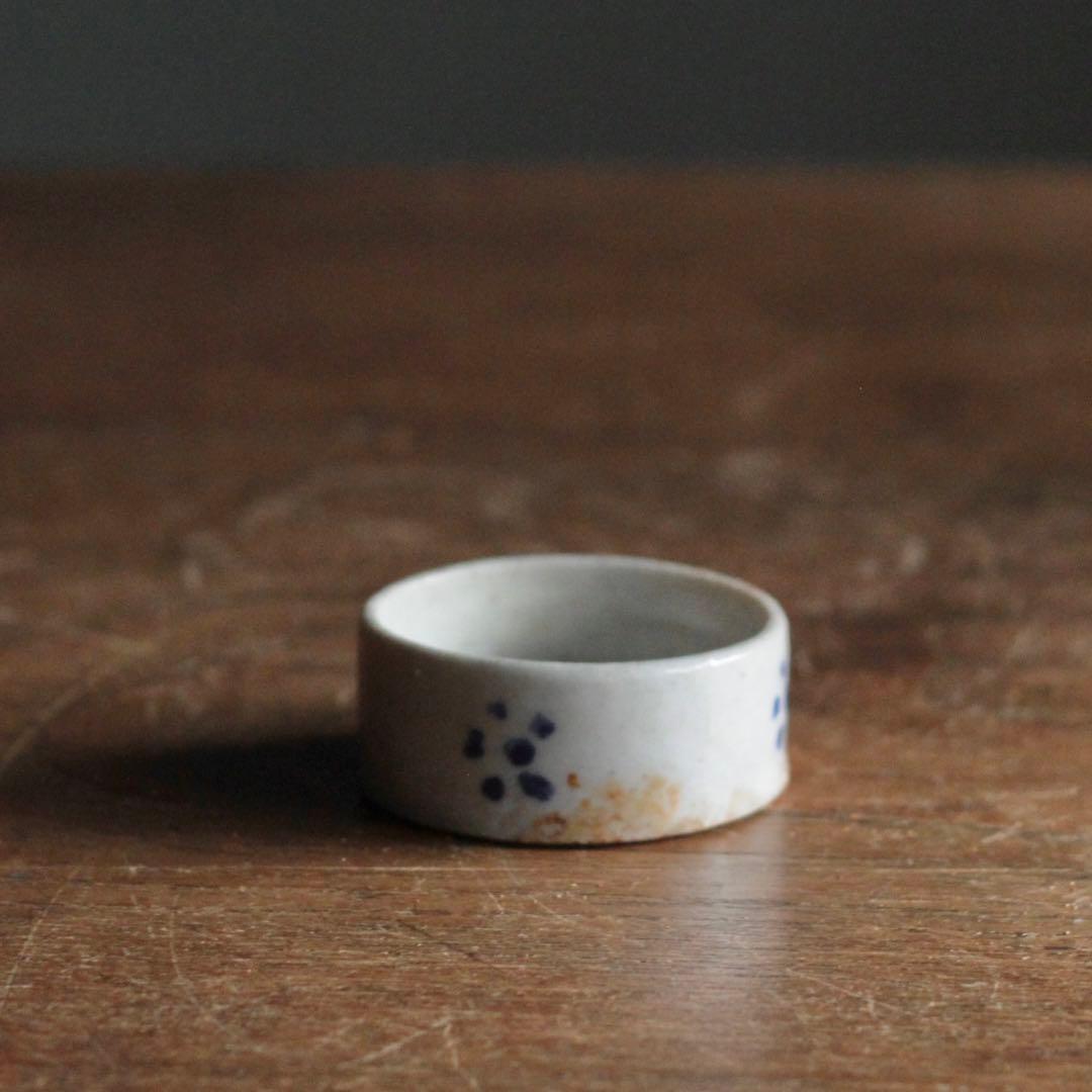 鳥の餌入れ 半筒盃 瀬戸 盃 古道具 アンティーク