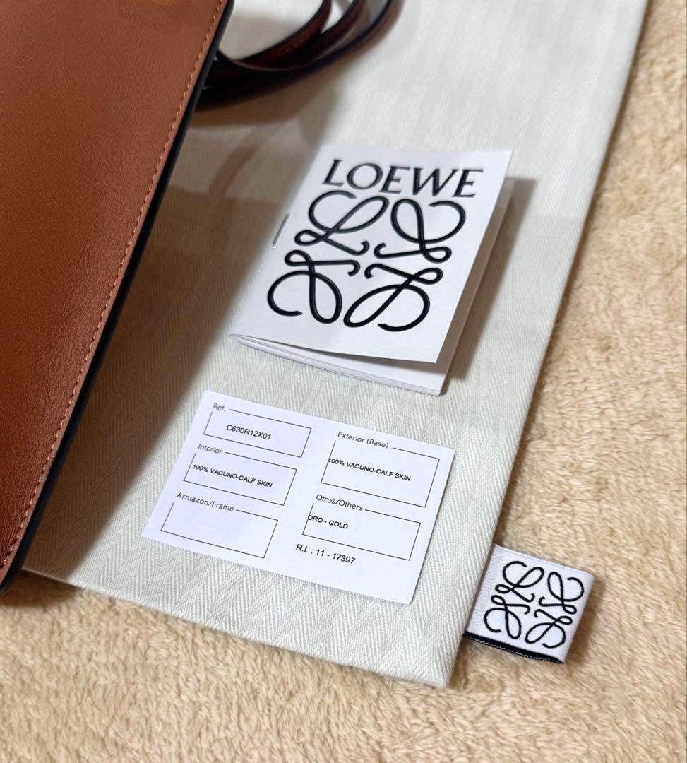 LOEWE ロエベ ダイスポケット ショルダーバッグ ブラウン