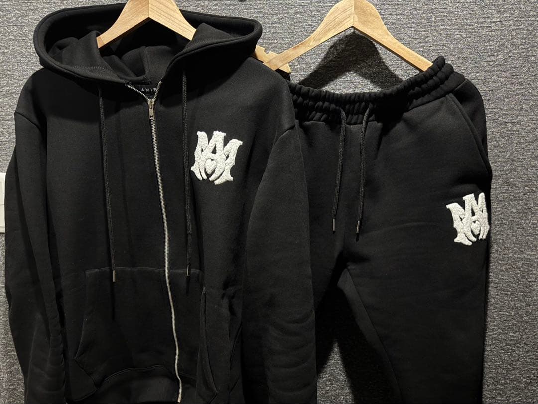 ｛即日発送｝AMIRIロゴセットアップ