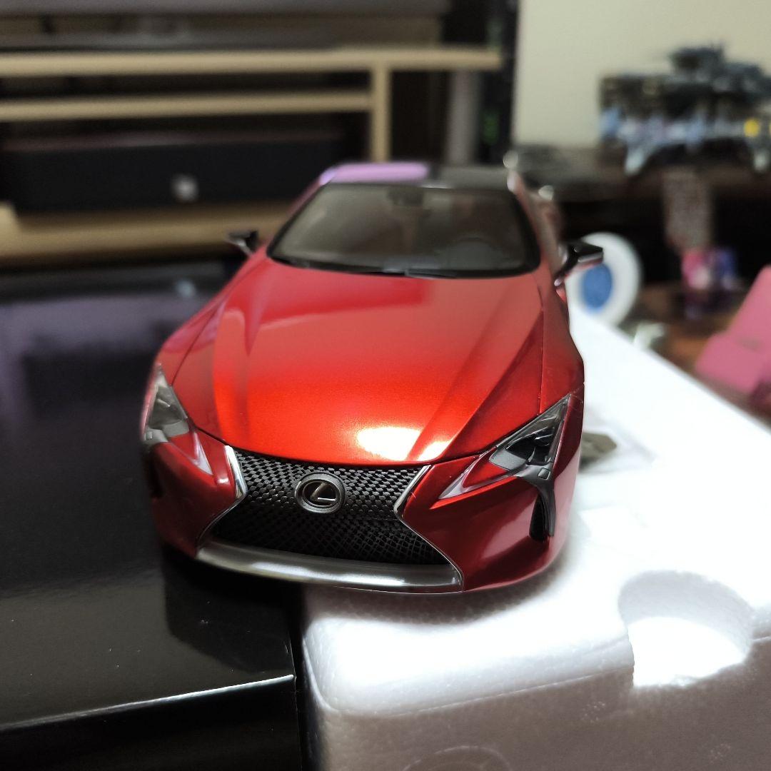 AUTOart 1/18　レクサス LC500
