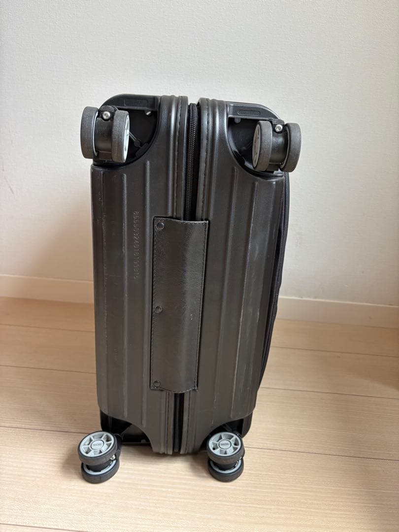 希少　リモワRIMOWAボレロBolero 4輪　キャリーケース　40L