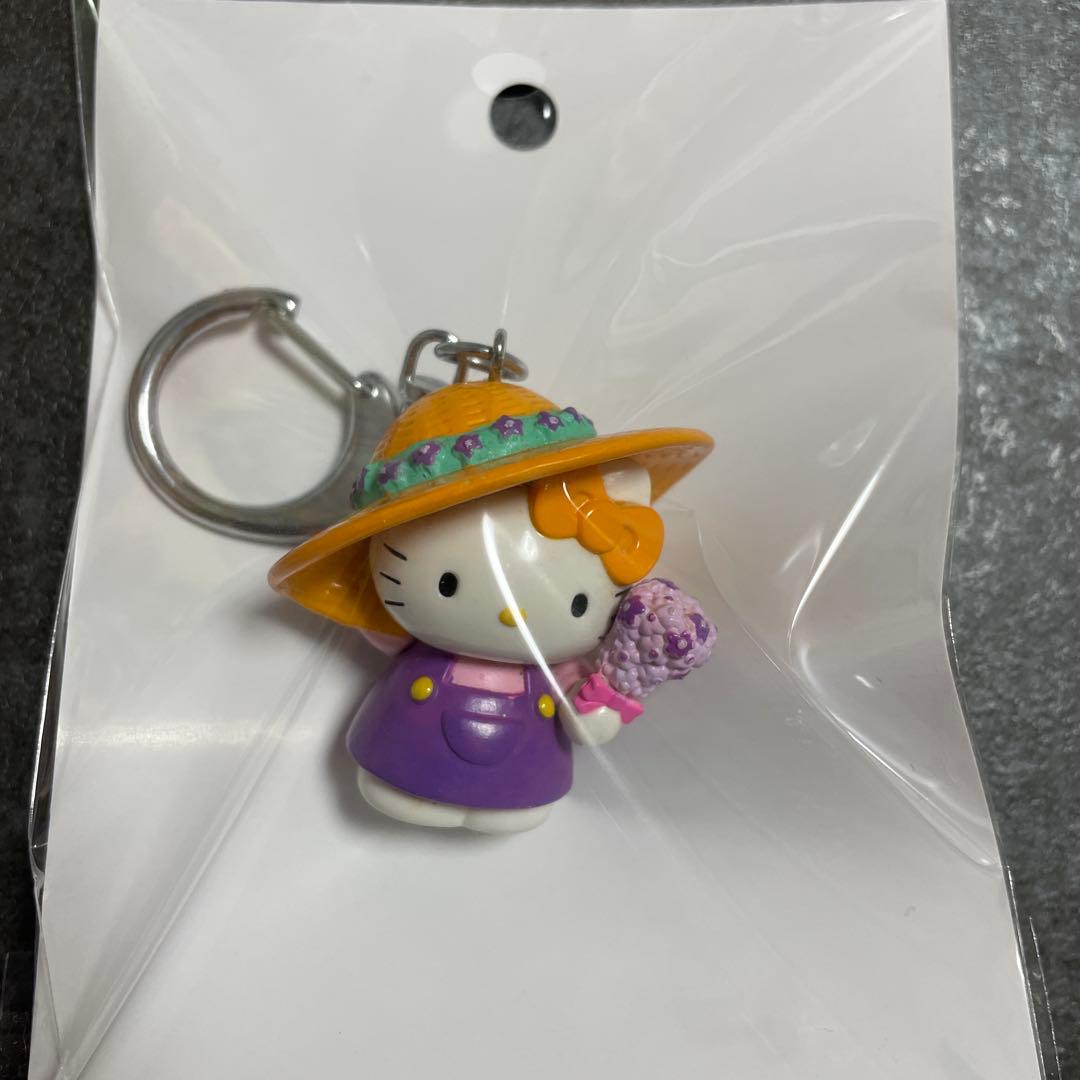 【希少品】レア北海道限定 ハローキティ ラベンダー キーホルダー 2002年