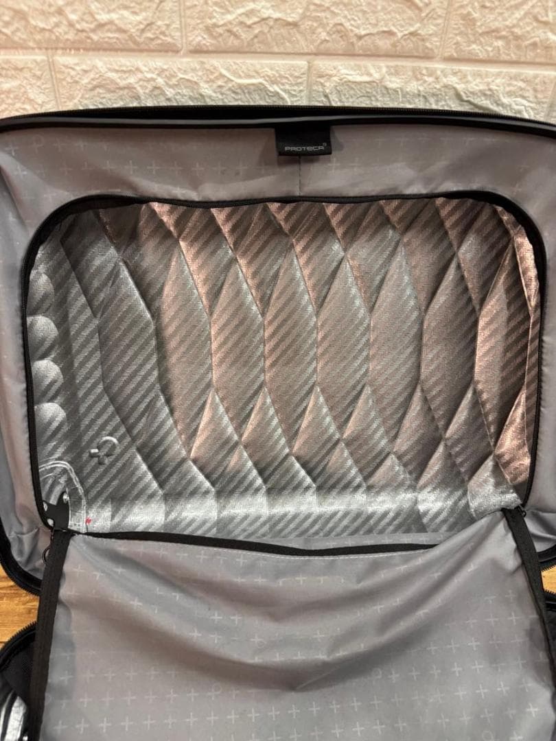 プロテカ　エアロフレックス キャリーケース　37L 機内持ち込み　 超軽量