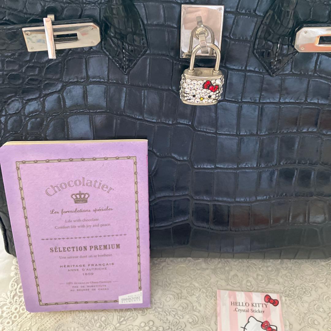 限定値下げ❗️キティカデナ付き❗️マットクロコダイルバッグ