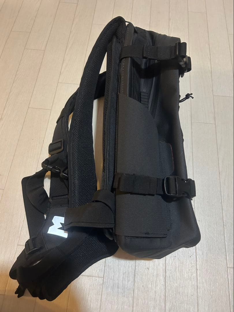 ENDURISTAN ハリケーンバックパック 15L