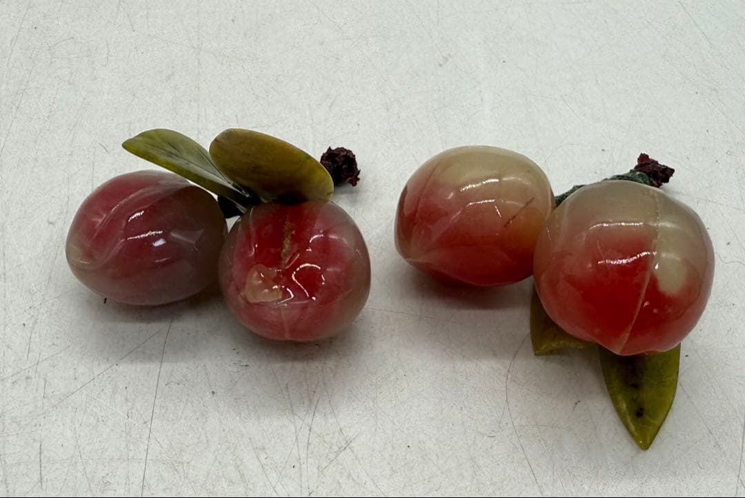 中国　砡製　果実　葡萄桃　送料込み251113