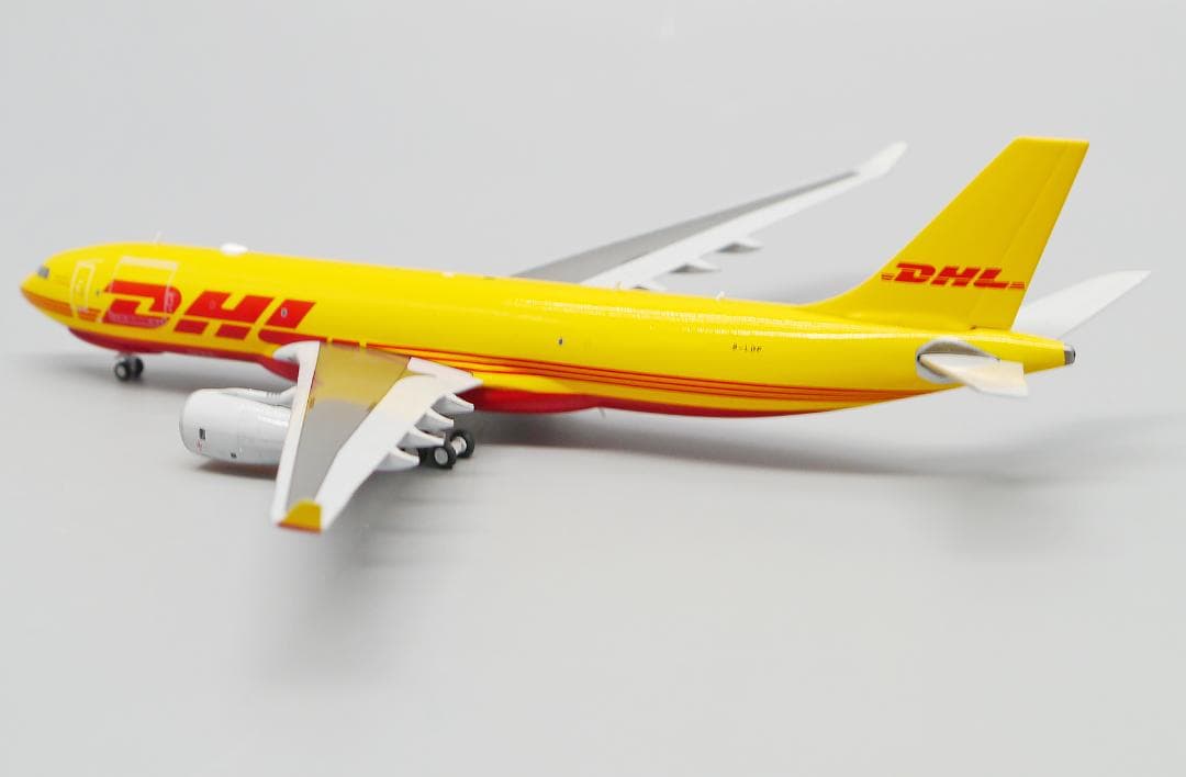 航空機・ヘリコプター DHL A330-200F B-LDP 1/400