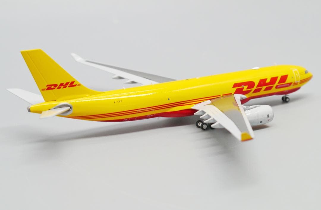 航空機・ヘリコプター DHL A330-200F B-LDP 1/400