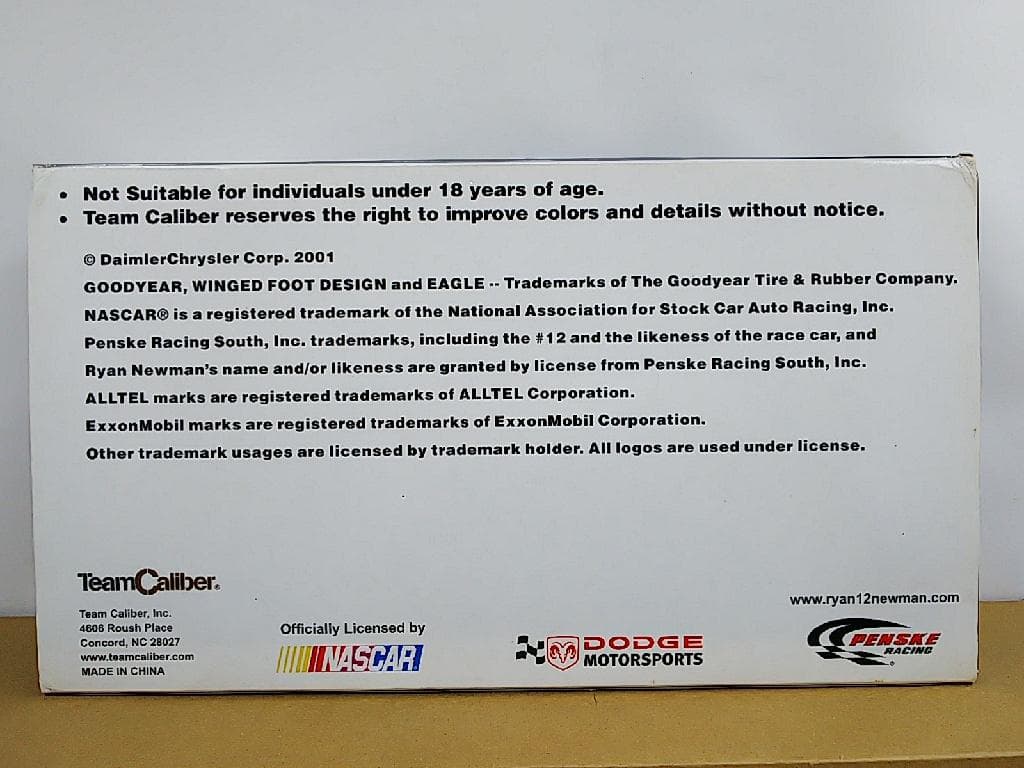 TeamCaliber 1/24 ライアン・ニューマン ペンスケレーシングカー