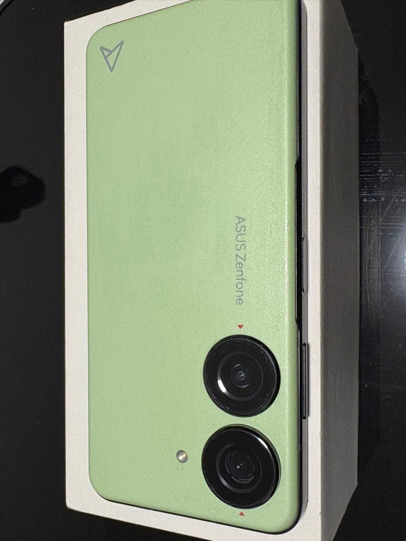 ASUS Zenfone10 オーロラグリーン RAM8GB ROM256GB